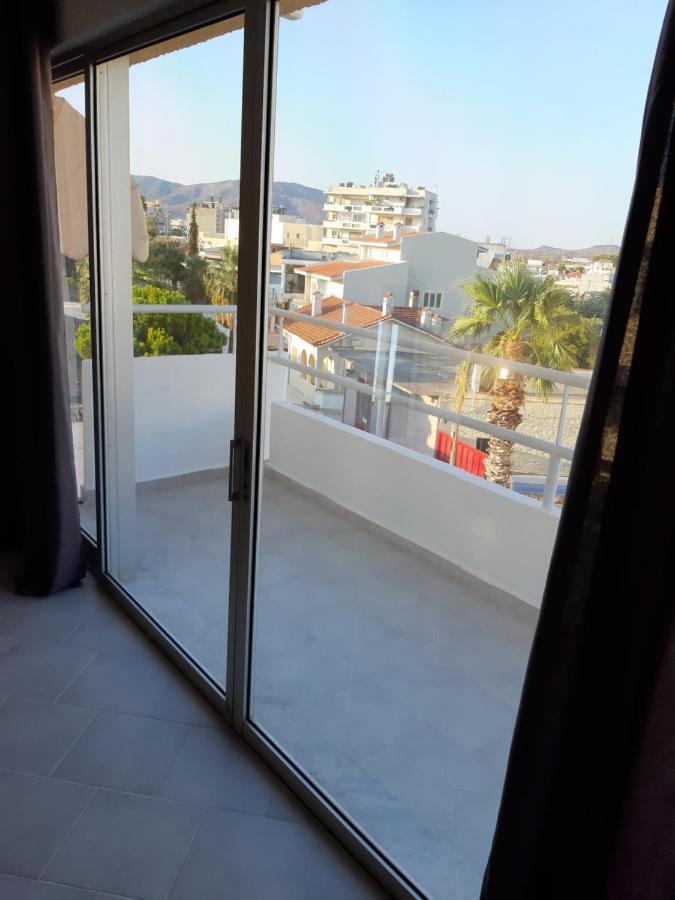 21 Suites Deluxe Stay Near The Airport Markopoulo Mesogaias Екстер'єр фото